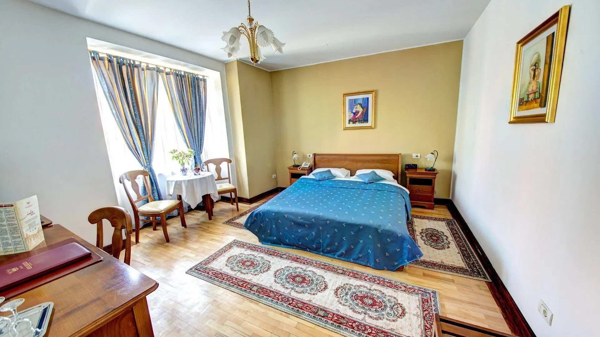 Hotel Reginetta II ブカレスト
