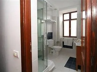 ***  Hotel Reginetta II 부쿠레슈티 루마니아
